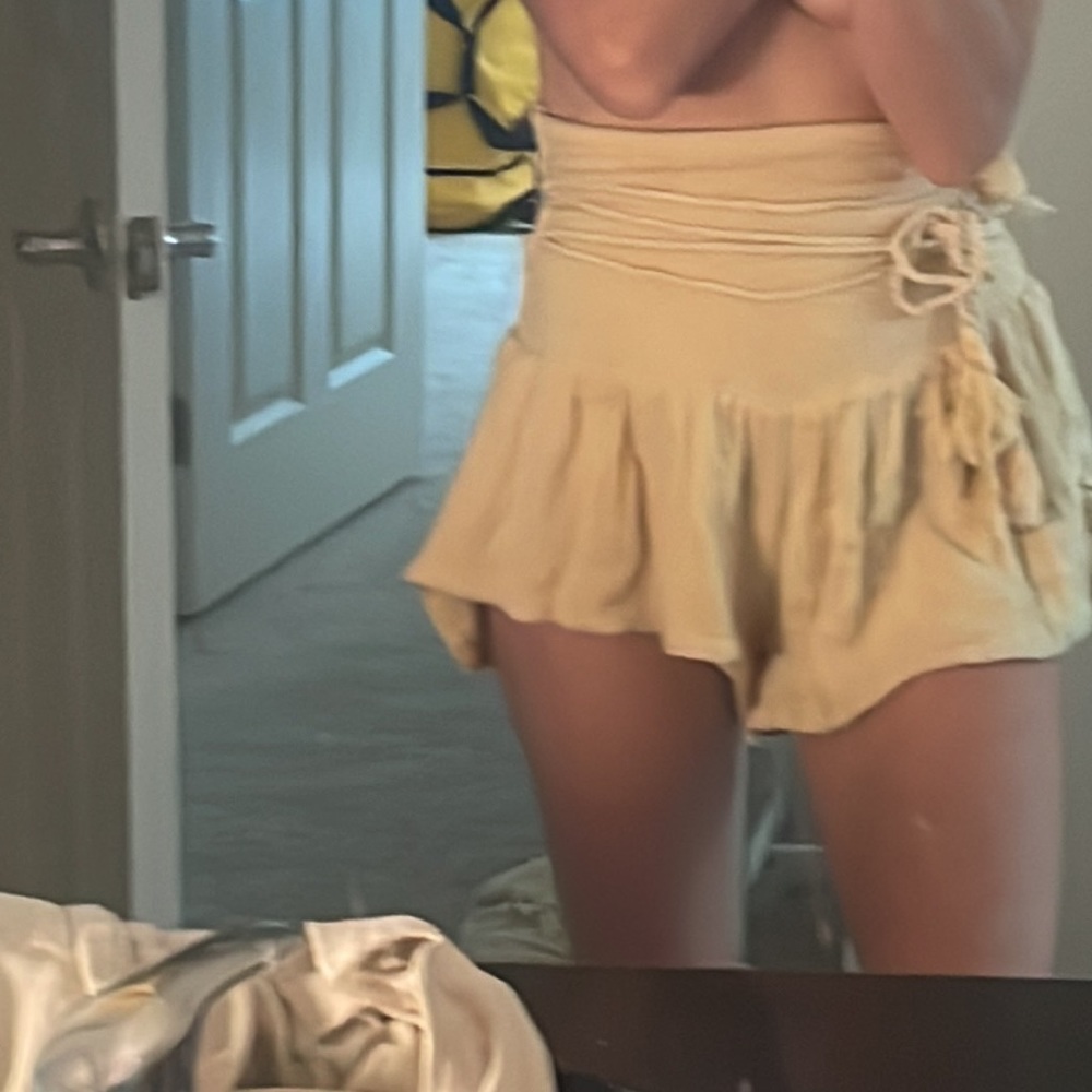 Clay gauze short 🩳 like new 🦋